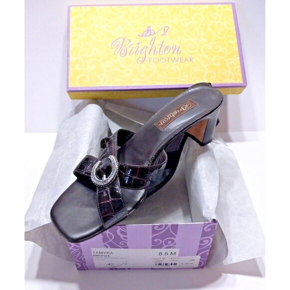 Brighton Tamyra Bronze Leather Croc Pattern Sandals  8.5M Italy Horseshoe Buckle - Picture 1 of 12